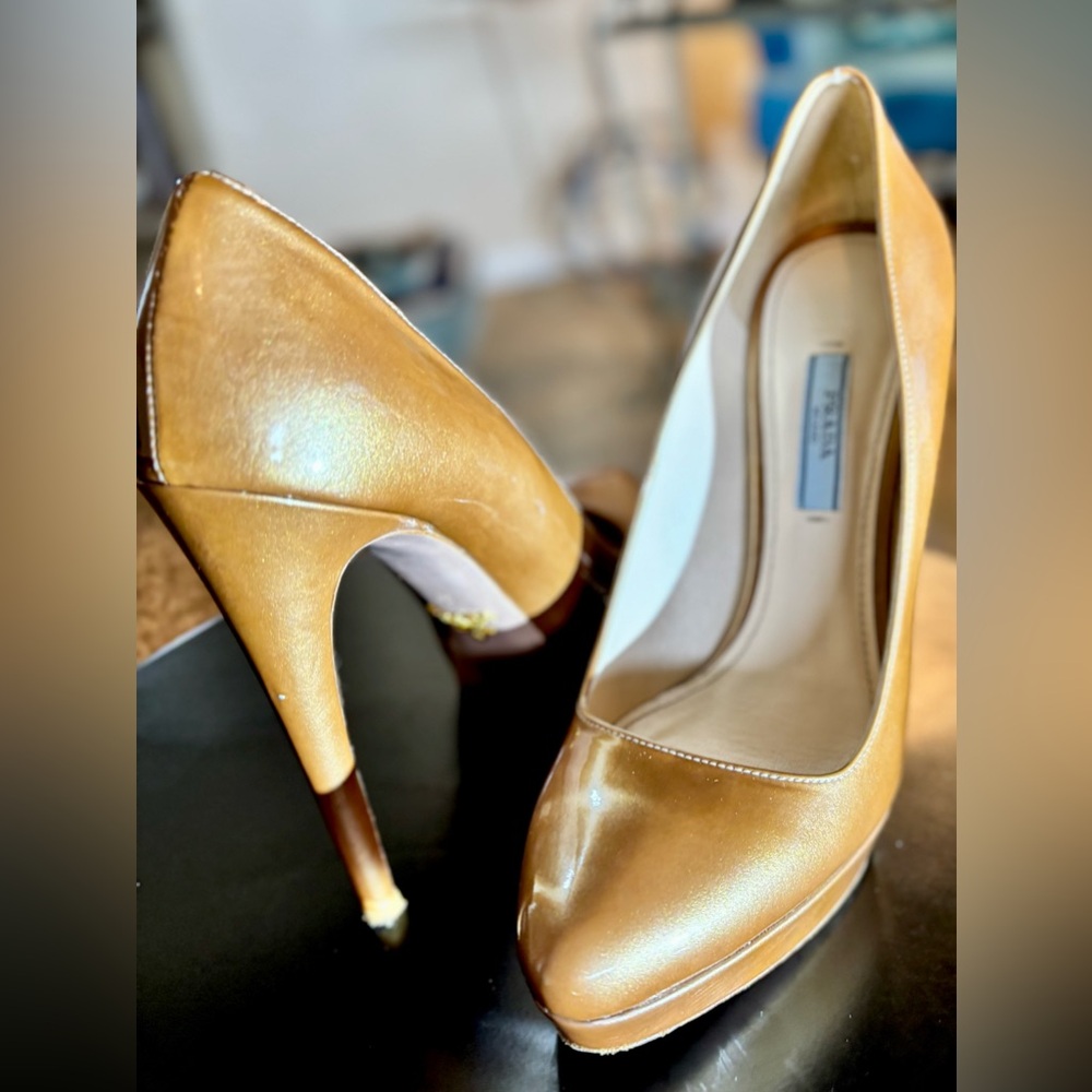 Prada Women's Bronze-Gold Leather Pumps - Picture 11 of 12